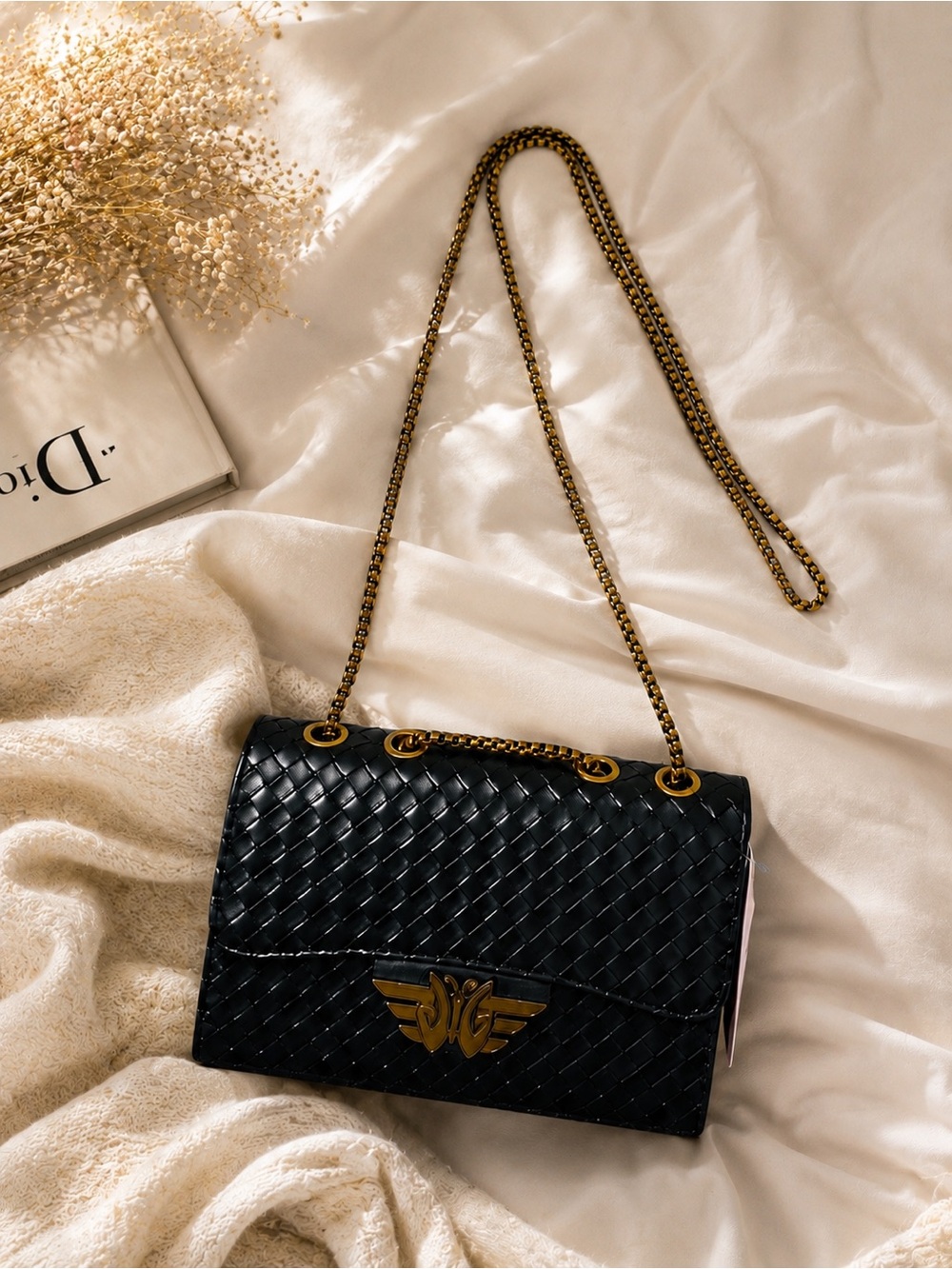 NEW Black Quilted Shoulder Bag with Gold Chain - Picture 2 of 6